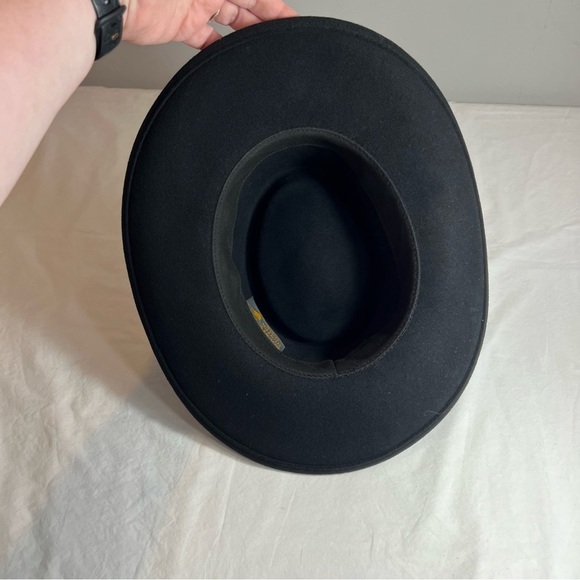 Bounty Hunter hats, Wilmington, North Carolina, black felt hat small - Picture 6 of 11